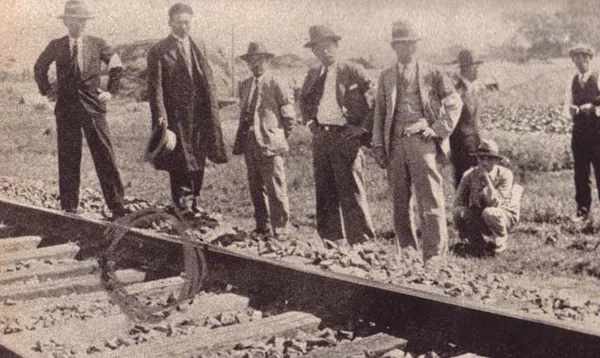 Željeznička pruga kod Mukdena nakon eksplozije u rujnu 1931.