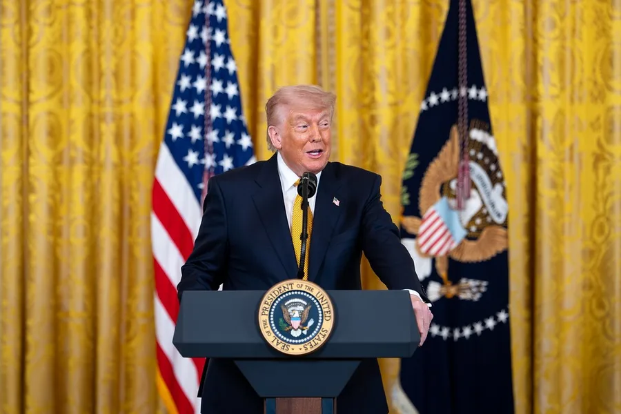 Donald Trump govori na obilježavanju Majčina dana posvećenom vojnim majkama, 6. svibnja 2026.