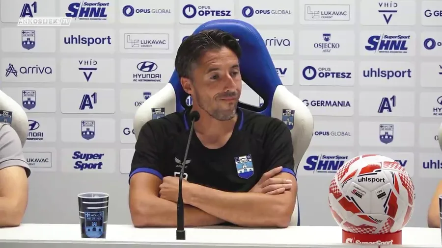 Federico Bessone na konferenciji za medije NK Osijeka uoči gostovanja kod Varaždina